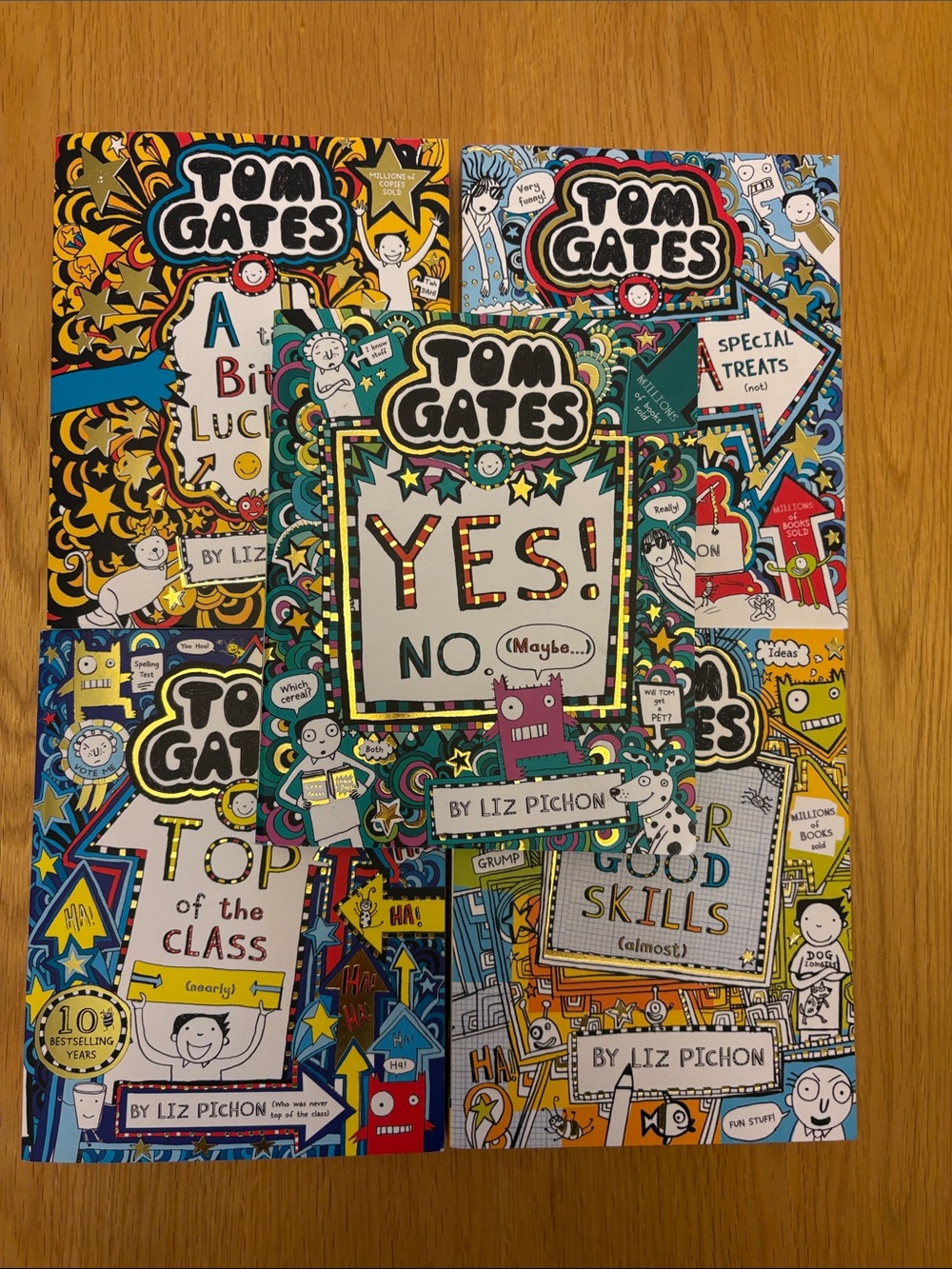 Tom Gates 5 Book Bundle - 2nd series!